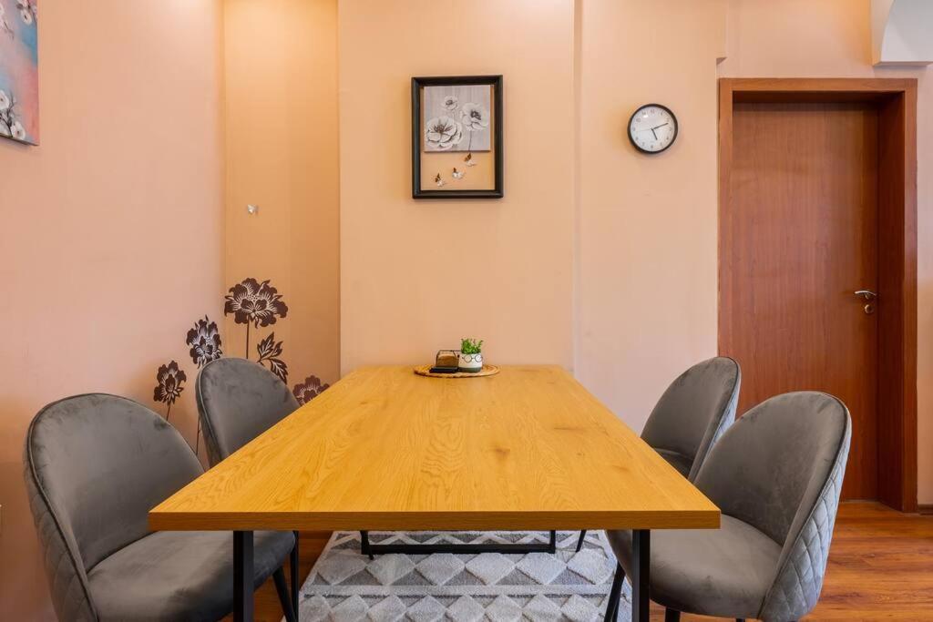 Spacious 3Bd Central Apartment Sofia Exterior foto