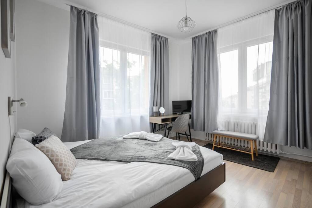 Spacious 3Bd Central Apartment Sofia Exterior foto